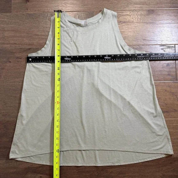 Athleta Women's Plus Size 1X Light Green Racerback Pleated Tank Top Activewear - Picture 4 of 5